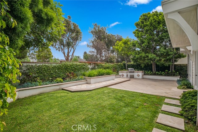 Detail Gallery Image 32 of 36 For 24 Cape Woodbury, Newport Beach,  CA 92660 - 5 Beds | 4/1 Baths