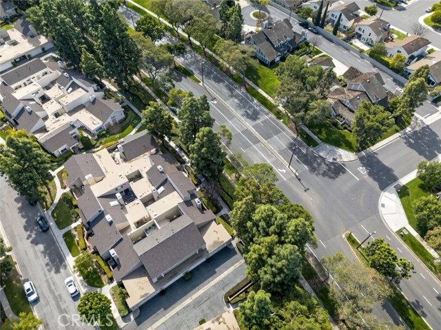Detail Gallery Image 41 of 44 For 26 Claret #40,  Irvine,  CA 92614 - 2 Beds | 1/1 Baths
