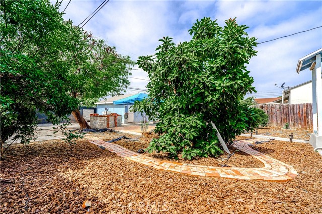 13018 Rosecrans Avenue, Norwalk CA: https://media.crmls.org/medias/fc47e52b-e3c4-4ca0-9eaa-92c185bfc5d9.jpg