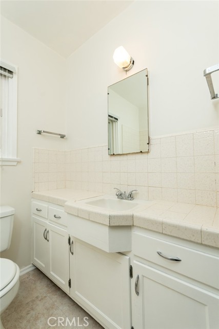 Detail Gallery Image 10 of 31 For 10515 Lanark, Sun Valley,  CA 91352 - 3 Beds | 1 Baths