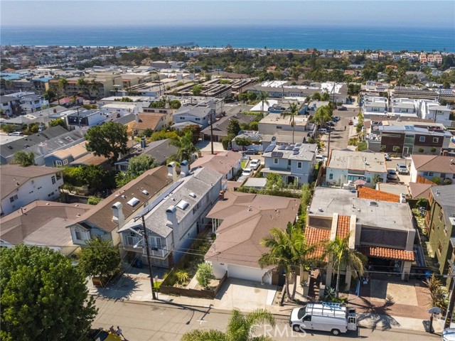 1865 Hillcrest Drive, Hermosa Beach, California 90254, 2 Bedrooms Bedrooms, ,1 BathroomBathrooms,Residential,Sold,Hillcrest Drive,SB22224763