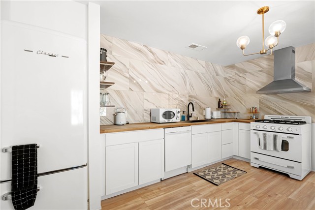 Detail Gallery Image 16 of 57 For 63608 Jadeite St, Joshua Tree,  CA 92252 - 2 Beds | 1 Baths