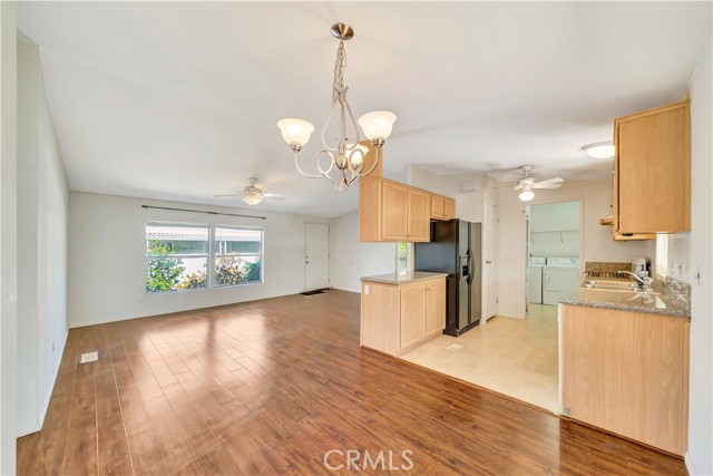 Detail Gallery Image 10 of 52 For 24 Gitana Ave #164,  Camarillo,  CA 93012 - 3 Beds | 2 Baths