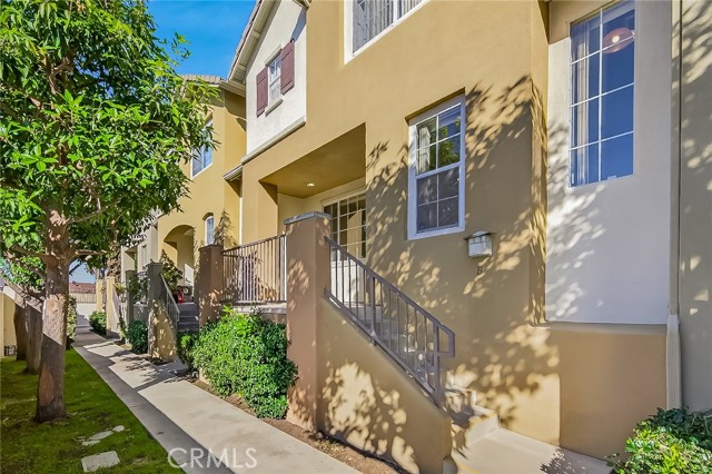 Detail Gallery Image 8 of 37 For 23429 S Vermont Ave #B,  Torrance,  CA 90502 - 3 Beds | 3 Baths