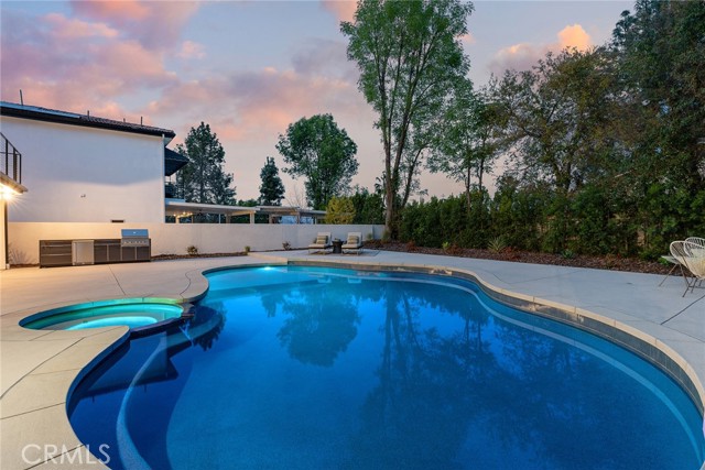 Detail Gallery Image 47 of 57 For 5630 Blanco Ave, Woodland Hills,  CA 91367 - 4 Beds | 4/1 Baths