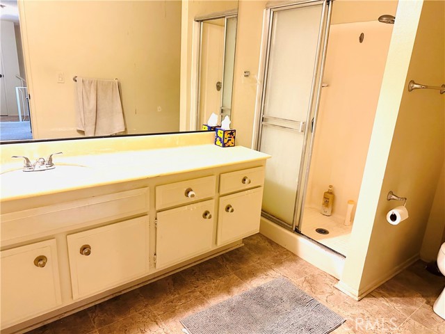 300 N Isabel Street, Glendale CA: https://media.crmls.org/medias/fc4add41-be2c-42c3-9570-4697ac7be758.jpg