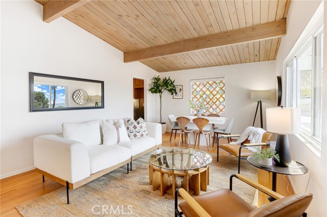 Detail Gallery Image 3 of 28 For 3117 Harmony Pl #MAIN,  La Crescenta,  CA 91214 - 3 Beds | 2 Baths