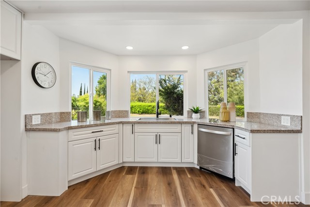 Detail Gallery Image 16 of 64 For 529 Manzanita Rd, Redlands,  CA 92373 - 4 Beds | 3 Baths