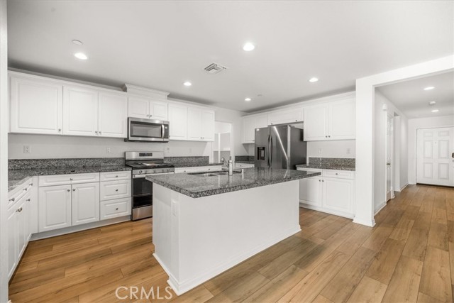 Image 8 of 38 For 29045 Silver Stirrup Way
