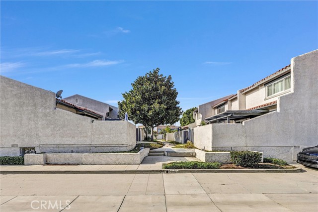 Detail Gallery Image 18 of 26 For 23222 S Vermont Ave, Torrance,  CA 90502 - 2 Beds | 2 Baths