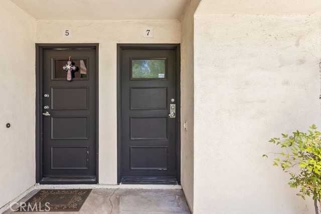 13104 Glen Court, Chino Hills CA: https://media.crmls.org/medias/fc4d5189-de62-4ed4-95d2-355a8e43d81d.jpg