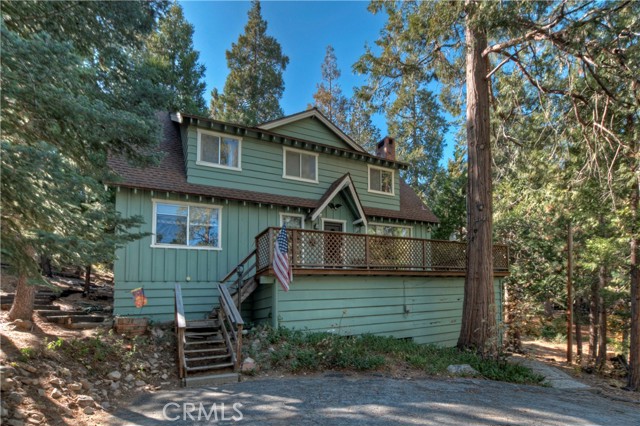 Detail Gallery Image 1 of 34 For 27348 Alpen Dr, Lake Arrowhead,  CA 92352 - 4 Beds | 2 Baths