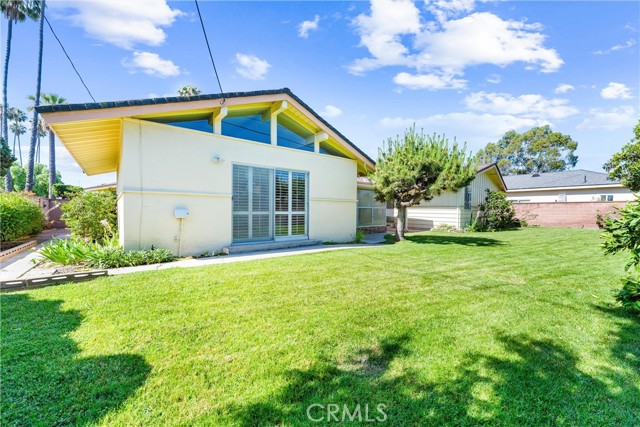 Detail Gallery Image 20 of 57 For 9521 Royal Palm Bld, Garden Grove,  CA 92841 - 4 Beds | 2/1 Baths