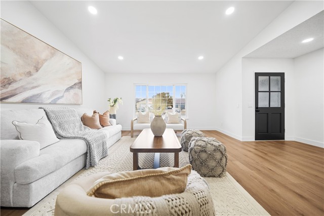 Detail Gallery Image 7 of 36 For 24331 Finley, Moreno Valley,  CA 92553 - 3 Beds | 2 Baths