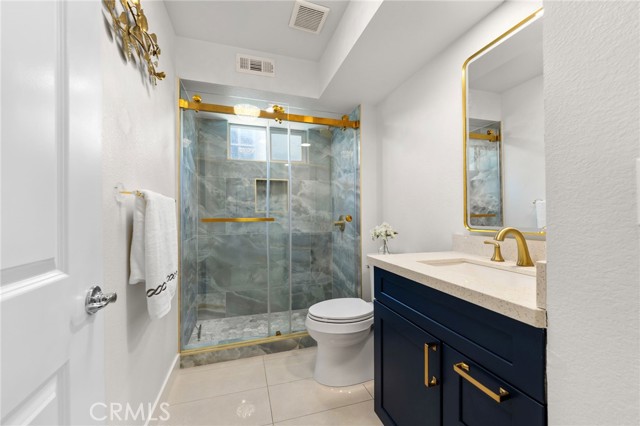 Image 22 of 38 For 8692 Belmont Street A