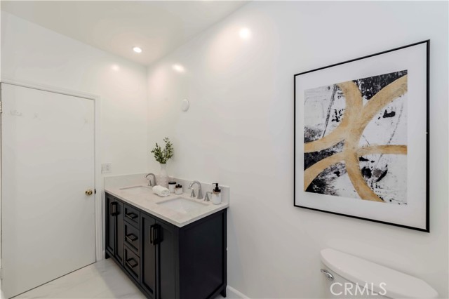 Detail Gallery Image 46 of 50 For 324 S Elm #101,  Beverly Hills,  CA 90212 - 4 Beds | 4/1 Baths