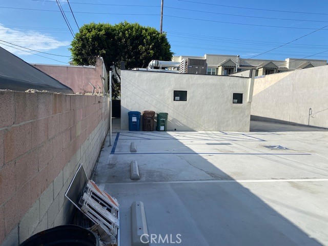  Commercial for Sale in Compton, California