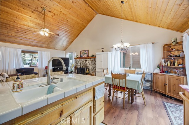 Detail Gallery Image 10 of 29 For 2525 Glacier Dr., –,  CA 93222 - 2 Beds | 2 Baths