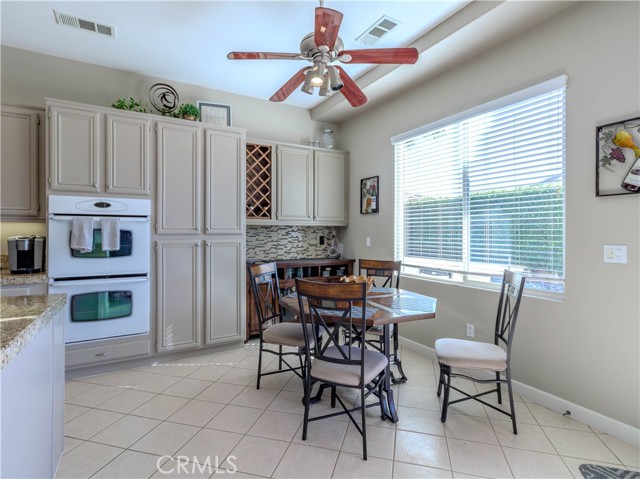 Detail Gallery Image 4 of 33 For 80435 Paseo De Tiempo, Indio,  CA 92201 - 4 Beds | 3 Baths