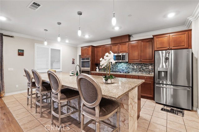 Detail Gallery Image 10 of 32 For 16483 Minneola, Riverside,  CA 92503 - 7 Beds | 4/1 Baths