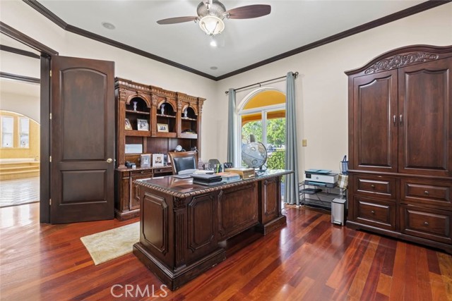 Detail Gallery Image 17 of 41 For 14667 Tyler St, Sylmar,  CA 91342 - 7 Beds | 6 Baths