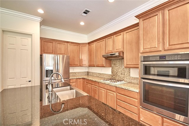 Detail Gallery Image 22 of 62 For 13862 Dearborn St, Corona,  CA 92880 - 5 Beds | 3 Baths