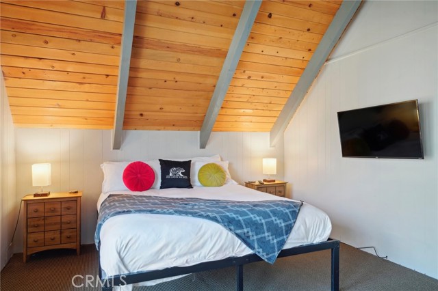 Detail Gallery Image 19 of 29 For 1670 Wolf Rd, Big Bear Lake,  CA 92315 - 2 Beds | 1/1 Baths