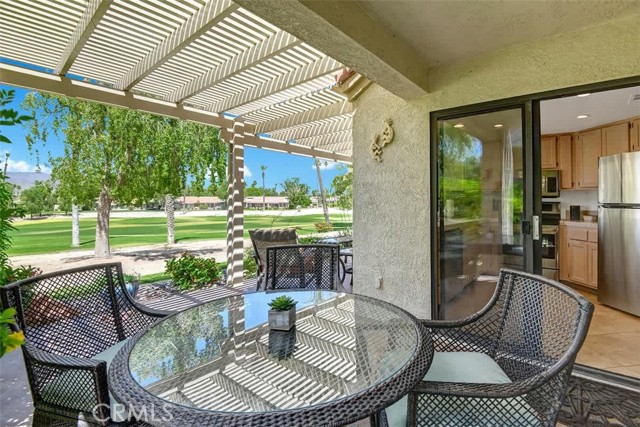 Detail Gallery Image 2 of 36 For 41931 Preston Trl, Palm Desert,  CA 92211 - 2 Beds | 2 Baths