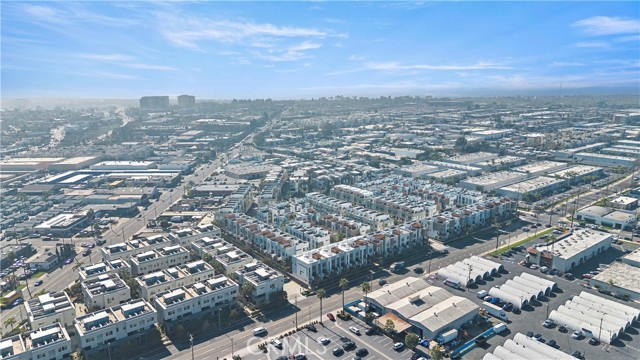 Detail Gallery Image 36 of 37 For 645 W 17th St, Costa Mesa,  CA 92627 - 3 Beds | 2/2 Baths