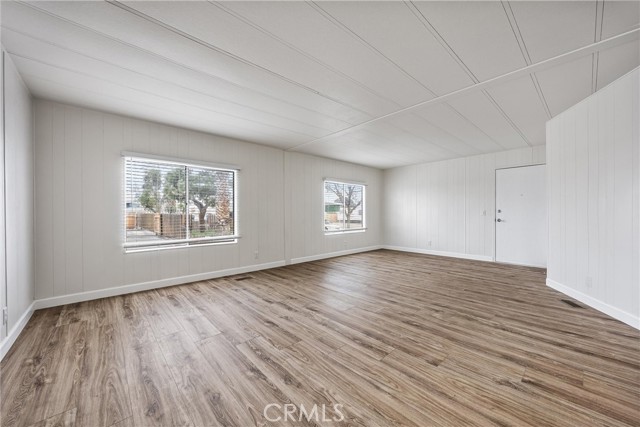 Detail Gallery Image 15 of 31 For 103 Cedarwood Ln, Bakersfield,  CA 93308 - 3 Beds | 2 Baths