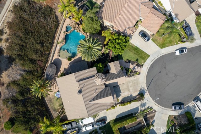 27126 Coral Bells Way, Murrieta CA: https://media.crmls.org/medias/fc543cc4-722d-43df-96b9-2d6f60fa5ebc.jpg
