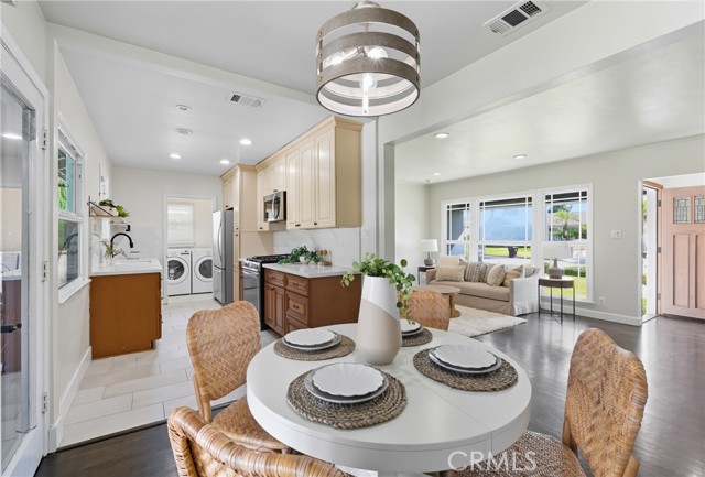 127 S Myrtlewood Street, West Covina CA: https://media.crmls.org/medias/fc54b56b-32fb-4cd1-993e-3326427c5439.jpg