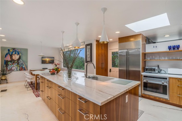 Detail Gallery Image 16 of 61 For 132 Stagecoach, Bell Canyon,  CA 91307 - 5 Beds | 4 Baths