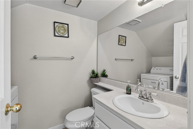 Detail Gallery Image 36 of 37 For 824 N Pasadena, Azusa,  CA 91702 - 3 Beds | 2 Baths