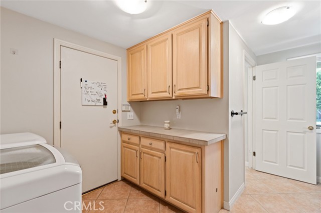 Detail Gallery Image 19 of 48 For 18200 Vintage, Northridge,  CA 91325 - 4 Beds | 3 Baths