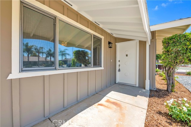 Detail Gallery Image 4 of 26 For 27294 Pinehurst Rd, Sun City,  CA 92586 - 2 Beds | 2 Baths