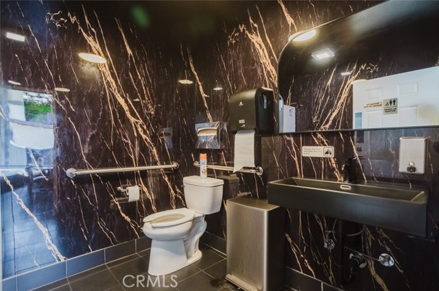  Commercial for Sale in Valley Village, California