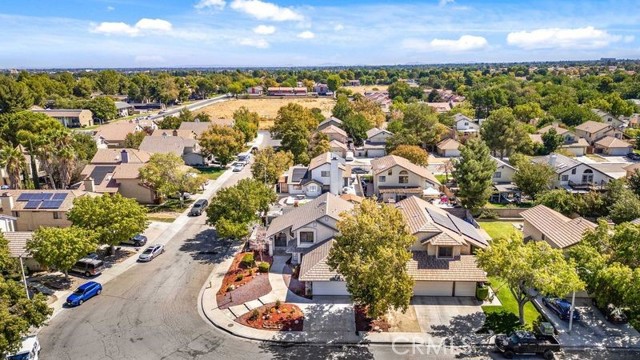 Detail Gallery Image 2 of 20 For 43332 33rd St, Lancaster,  CA 93536 - 4 Beds | 3 Baths