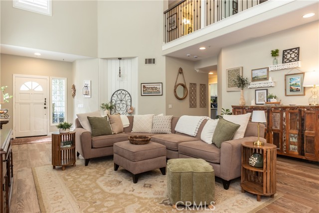 Image 11 of 55 For 2 Alamitos  