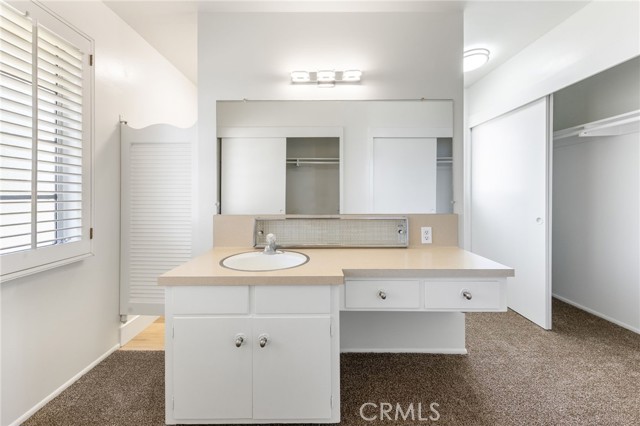 Detail Gallery Image 32 of 49 For 305 Robin Hood Ln, Costa Mesa,  CA 92627 - 5 Beds | 2/2 Baths