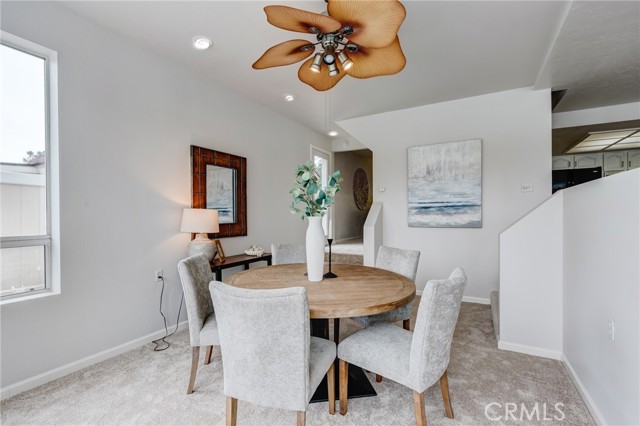42768 Santa Suzanne Place, Temecula CA: https://media.crmls.org/medias/fc598d55-4bba-4fcd-8b42-20c71602bd2c.jpg