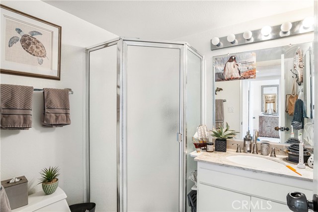 555 Esplanade, Redondo Beach, California 90277, 3 Bedrooms Bedrooms, ,3 BathroomsBathrooms,Residential,Sold,Esplanade,SB22021608