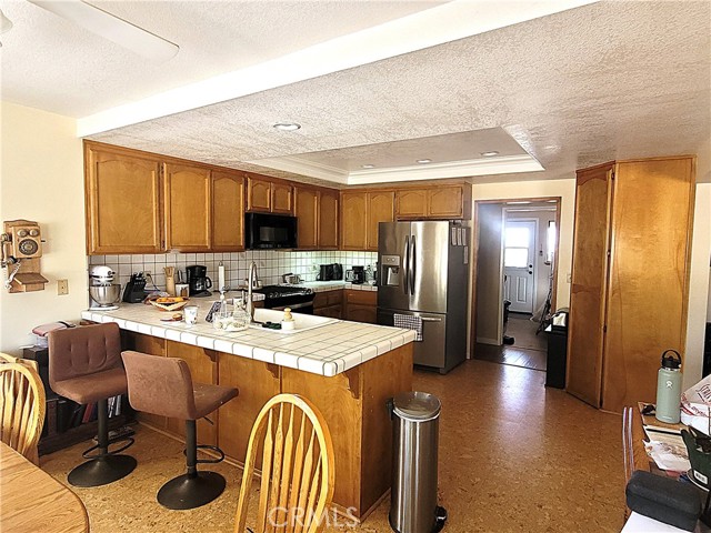 Detail Gallery Image 10 of 29 For 23677 Cahuilla, Apple Valley,  CA 92307 - 3 Beds | 2 Baths