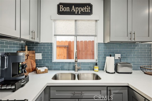 Detail Gallery Image 14 of 24 For 34571 via Catalina #B,  Dana Point,  CA 92624 - 1 Beds | 1 Baths