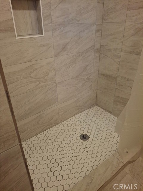 1120 E 103rd Place, Los Angeles CA: https://media.crmls.org/medias/fc5c3739-09e4-43c0-922e-5f004e93886a.jpg