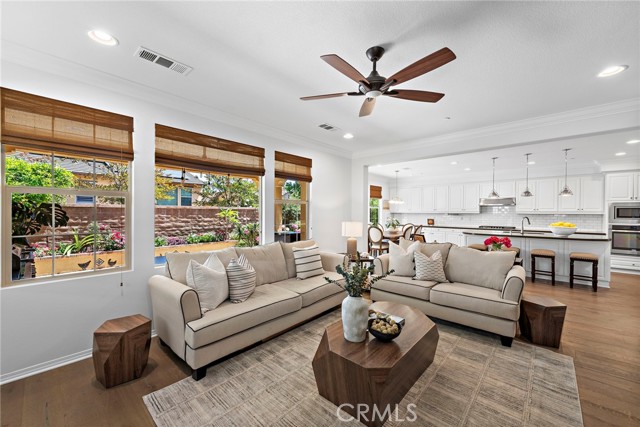 16 Cielo, Rancho Mission Viejo CA: https://media.crmls.org/medias/fc5ca221-7879-4efa-bb82-3236561e675e.jpg