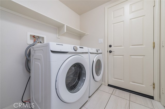 Detail Gallery Image 12 of 29 For 183 Bright Poppy, Irvine,  CA 92618 - 4 Beds | 3 Baths