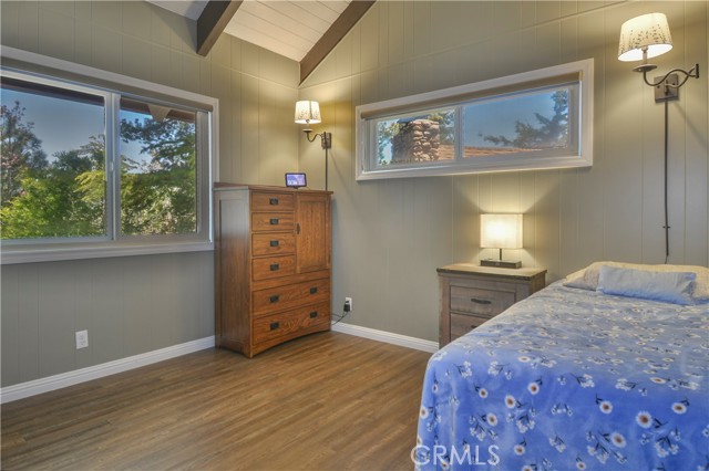 Detail Gallery Image 10 of 31 For 26193 Circle Dr, Twin Peaks,  CA 92391 - 3 Beds | 2 Baths