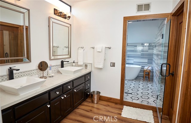 7080 Via Del Mar, Rancho Palos Verdes CA: https://media.crmls.org/medias/fc5dbb51-1627-4b35-9fb7-e3a49bd441a7.jpg