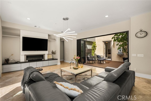 Detail Gallery Image 31 of 75 For 19240 Steeplechase Way, Yorba Linda,  CA 92886 - 4 Beds | 5/1 Baths